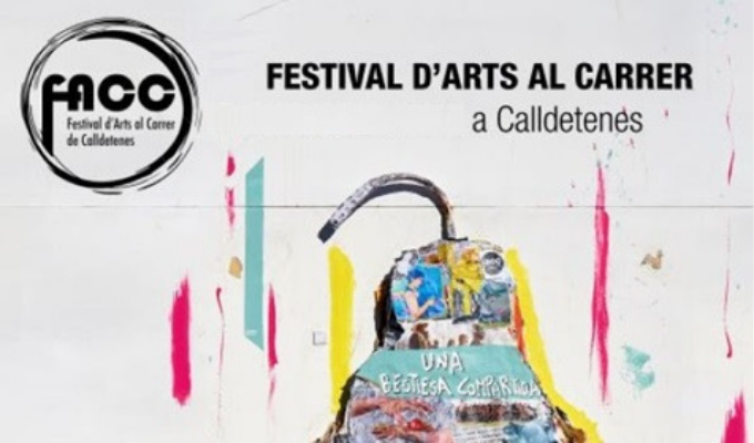 Espectacle de teatre i circ al Festival d'Arts al Carrer de Calldetenes amb públic familiar